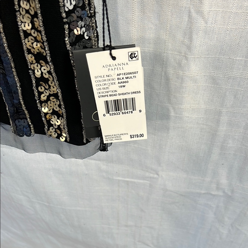 BOGO! Adrianna Papell Long Sleeve V-Neck Sequin Dress NWT - Picture 3 of 4